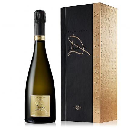 Champagne DEVAUX Cuvée D v kazetě LUXE photo